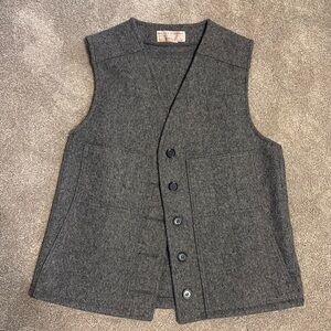 Filson wool vest with front buttons